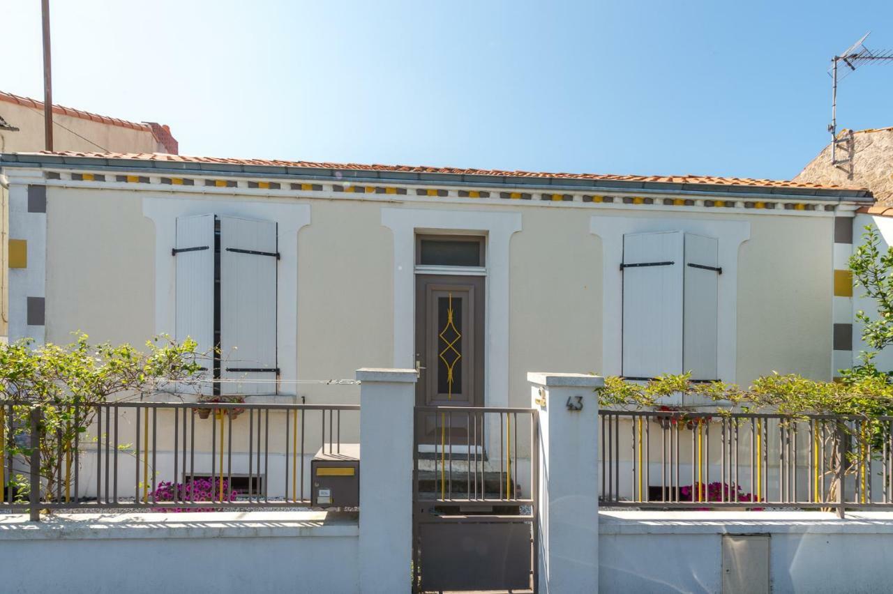 L'Escale Marine - Couette Et Cafe Bed & Breakfast La Rochelle  Ngoại thất bức ảnh